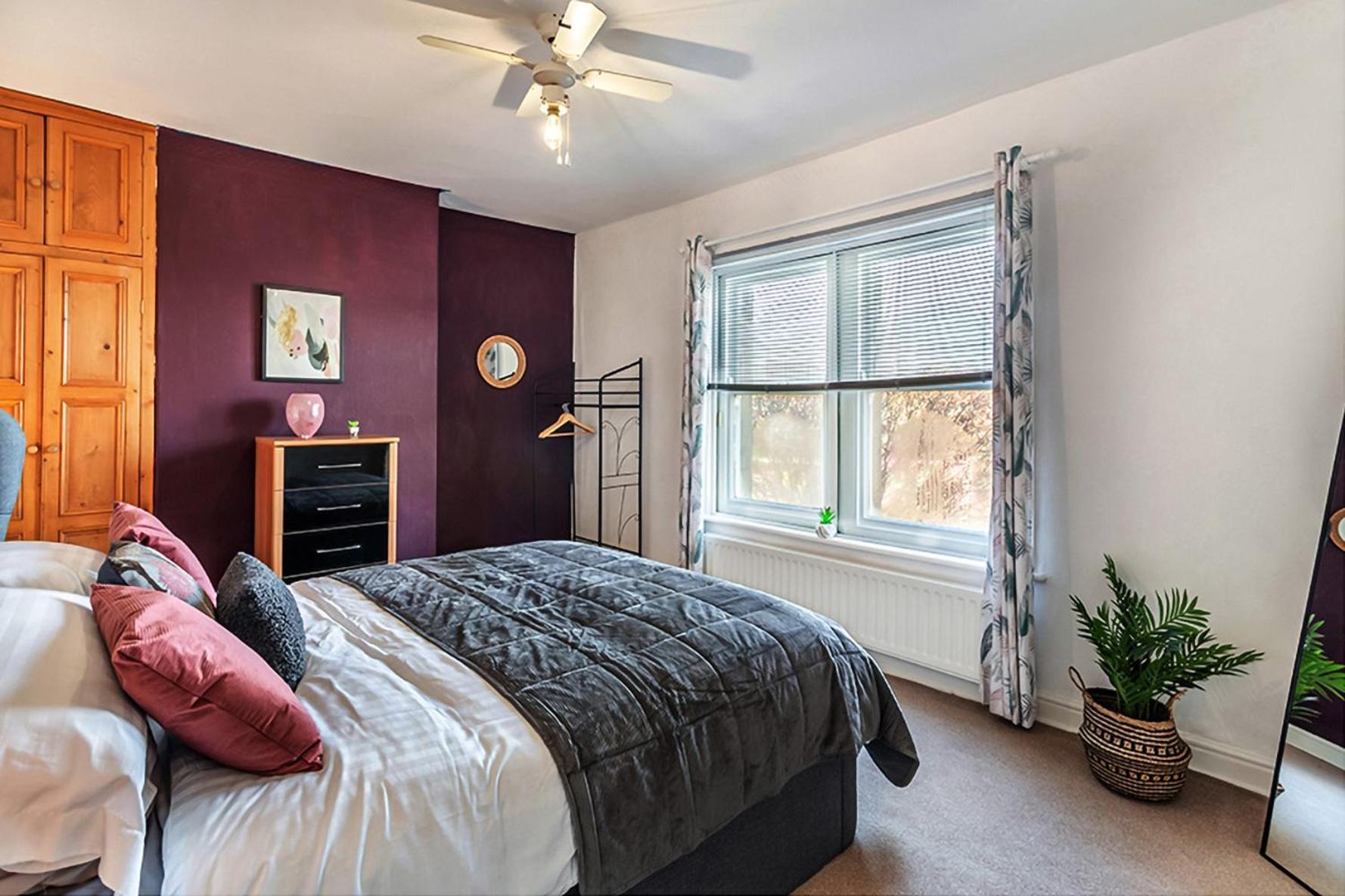 The Harrogate House - 4 Bed Townhouseアパートメント エクステリア 写真